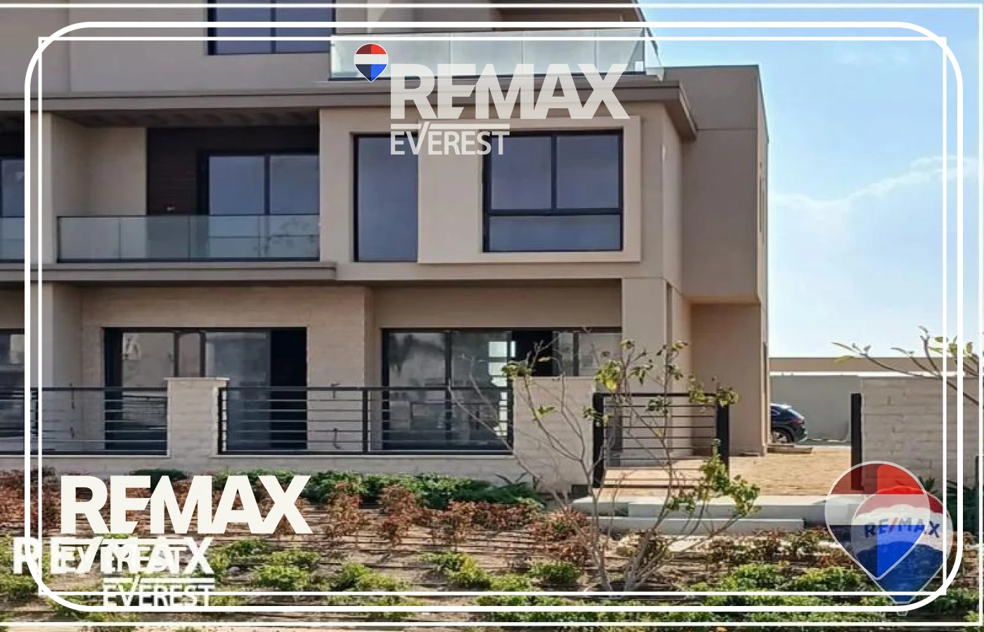 Twinhouse for Sale in The Estates 291 sqm