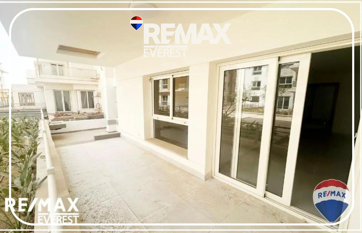 Ground Apartment in Mountain View iCity-Lowest price