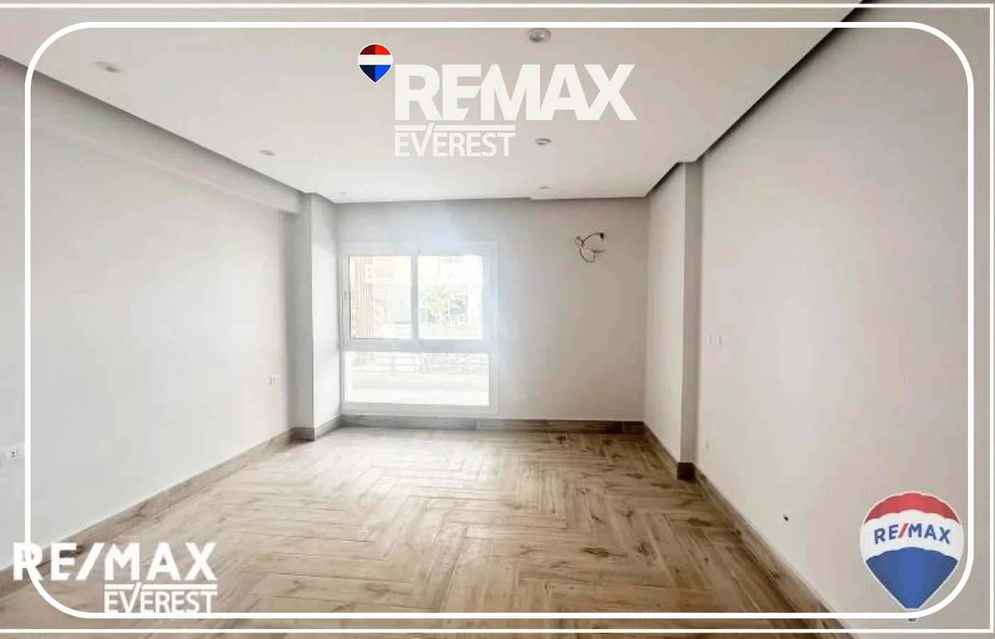 Ground Apartment in Mountain View iCity-Lowest price