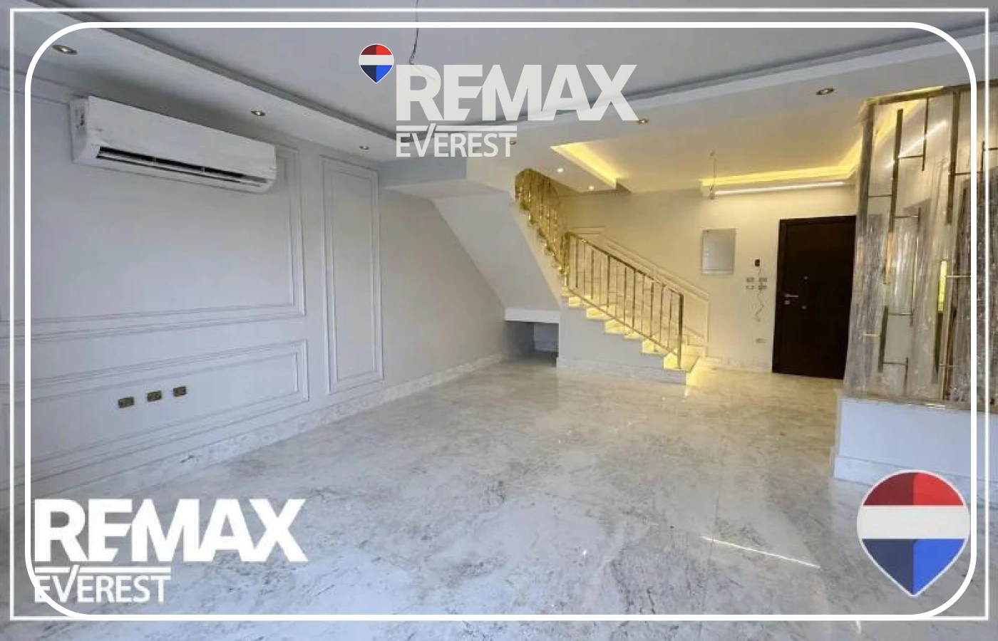 Duplex for Rent in Beverly Hills 210 sqm