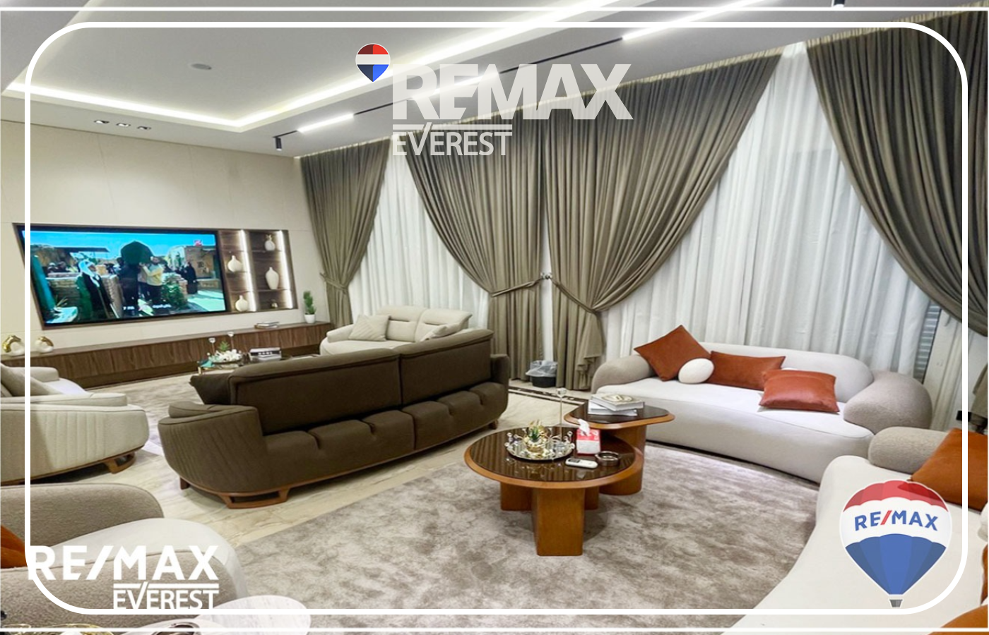 Luxury Furnished middle twinhouse for rent in Green 3