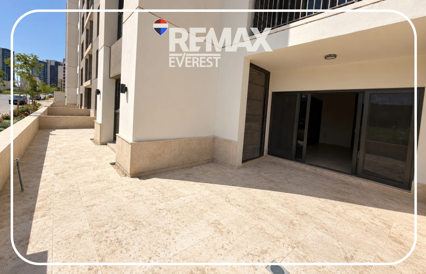 Ground Apartment for Rent in Zed Towers 92 sqm