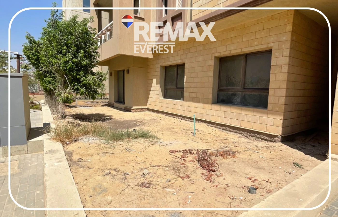 Corner Ground Apartment for Sale in Green 5