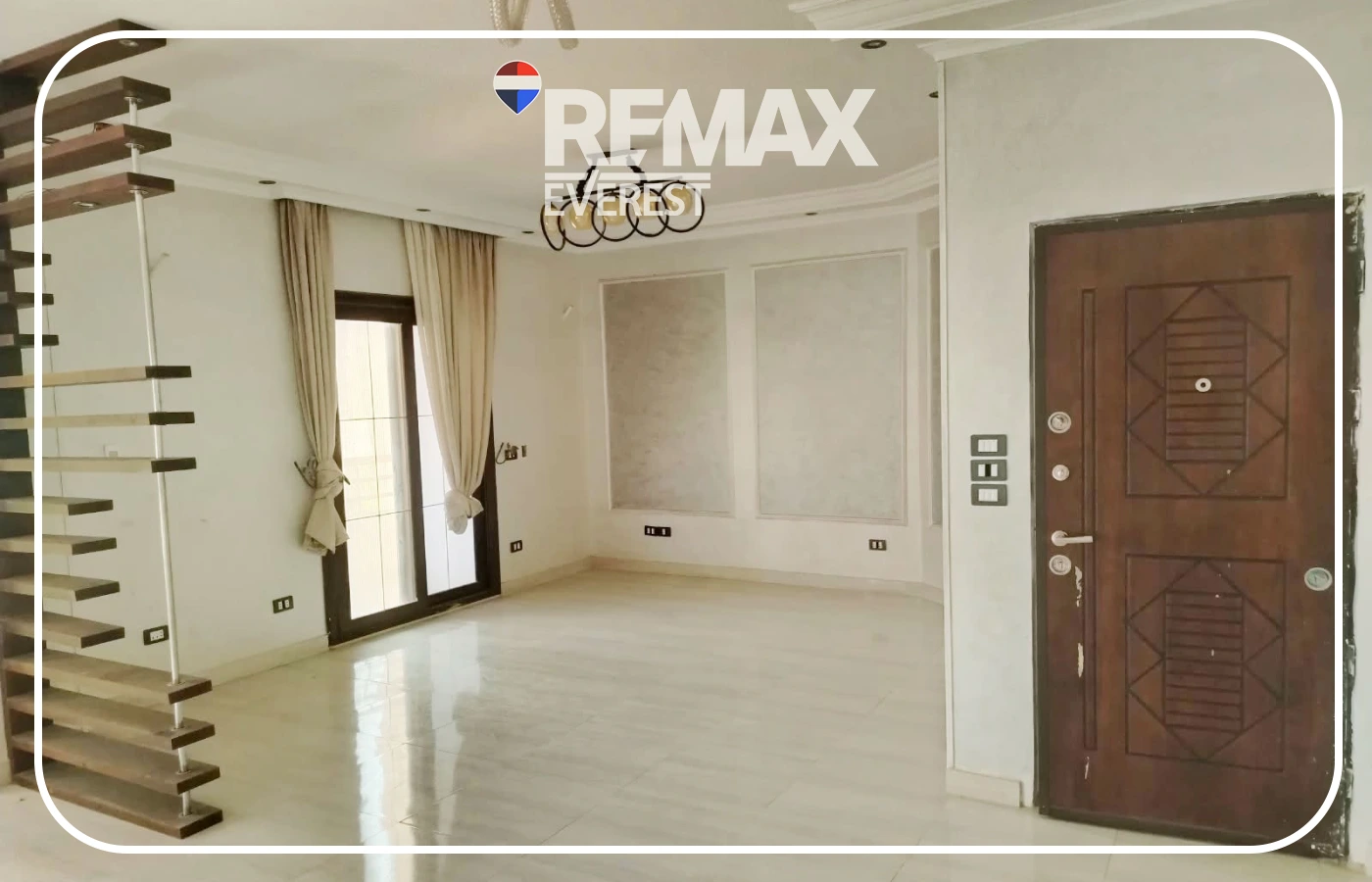 Apartment for Sale in 16th District, Sheikh Zayed - 186 SQM