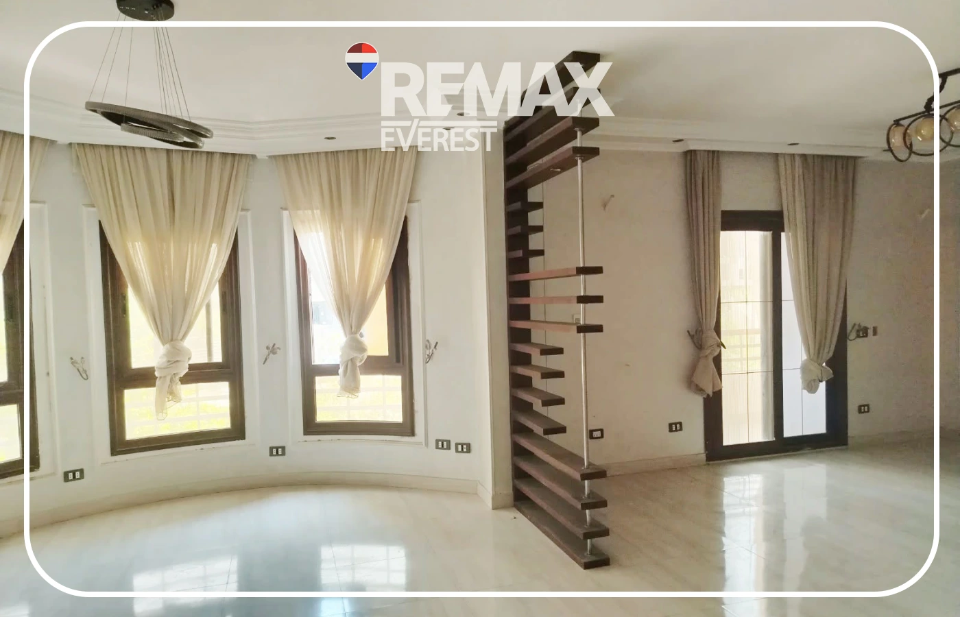 Apartment for Sale in 16th District, Sheikh Zayed - 186 SQM