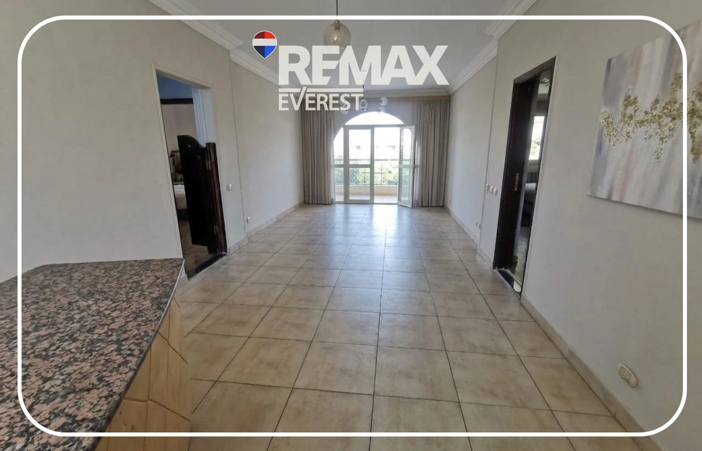 Standalone Villa for Rent in Royal City, Sheikh Zayed