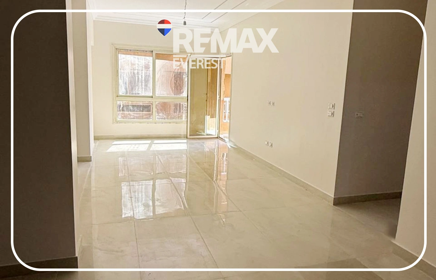 Apartment for Rent in Al Morouj Compound – First Use – Lagoon View