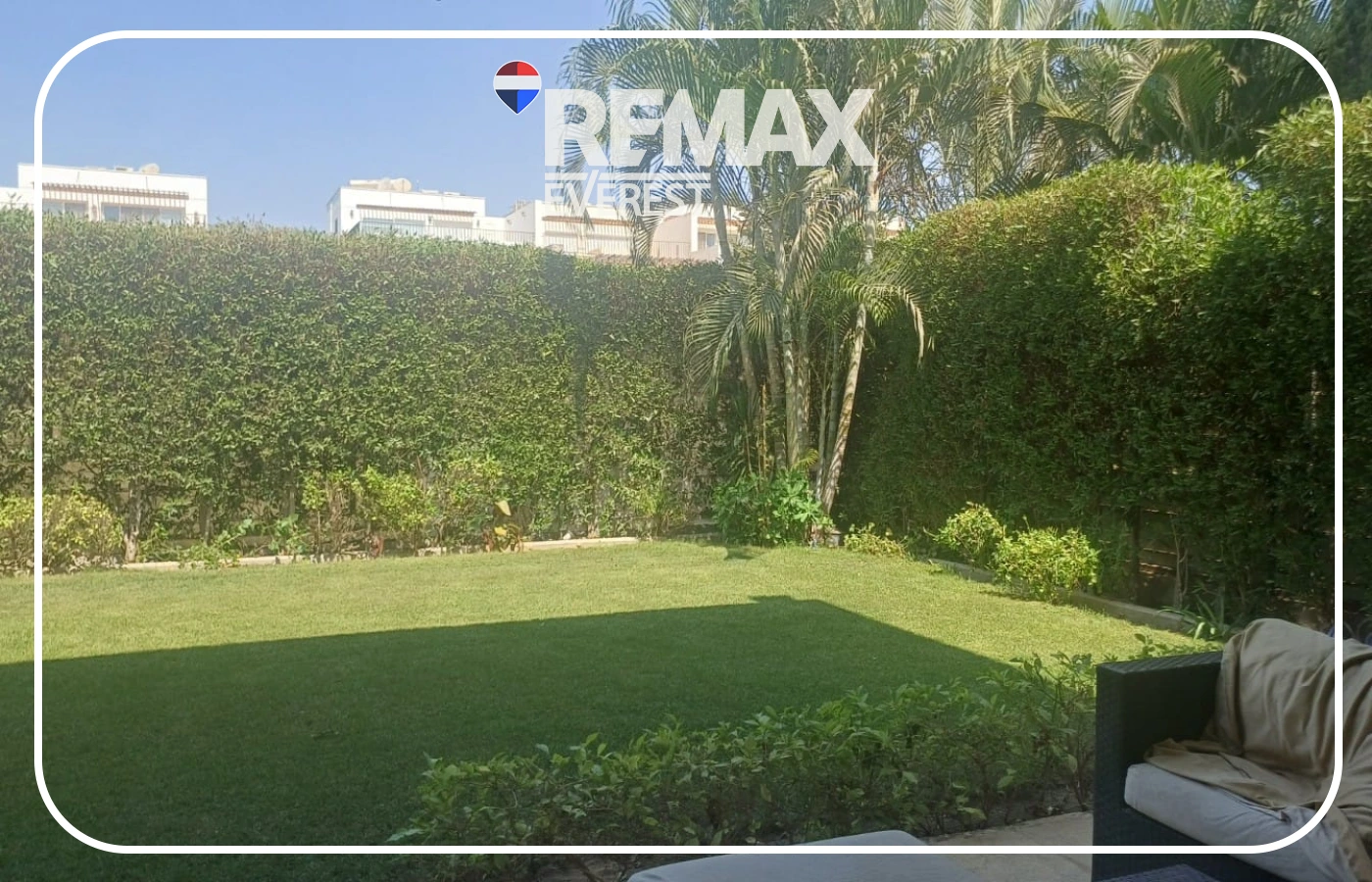 Twin House for Sale in Westown Sodic – Spacious Gardens & Outdoor Entertaining Areas