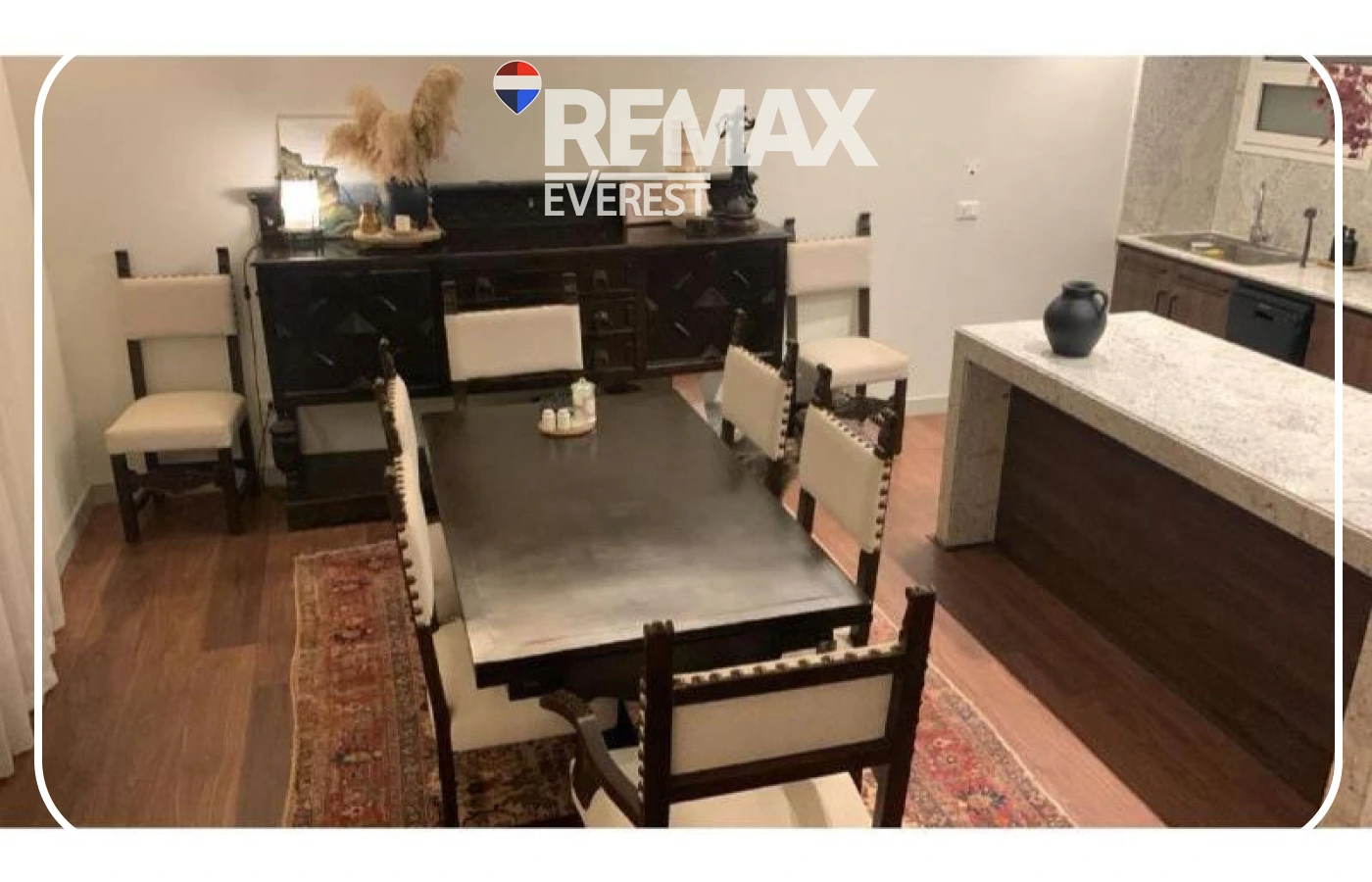 Apartment for Rent in October plaza 200 sqm