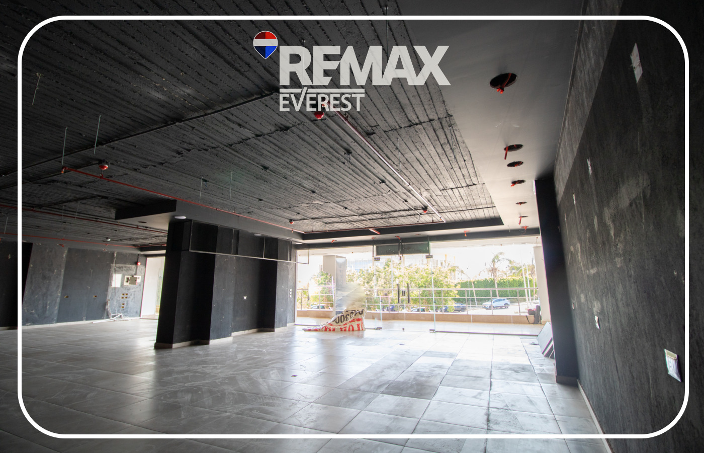 Commercial space for Rent in Zayed Dunes 122 sqm