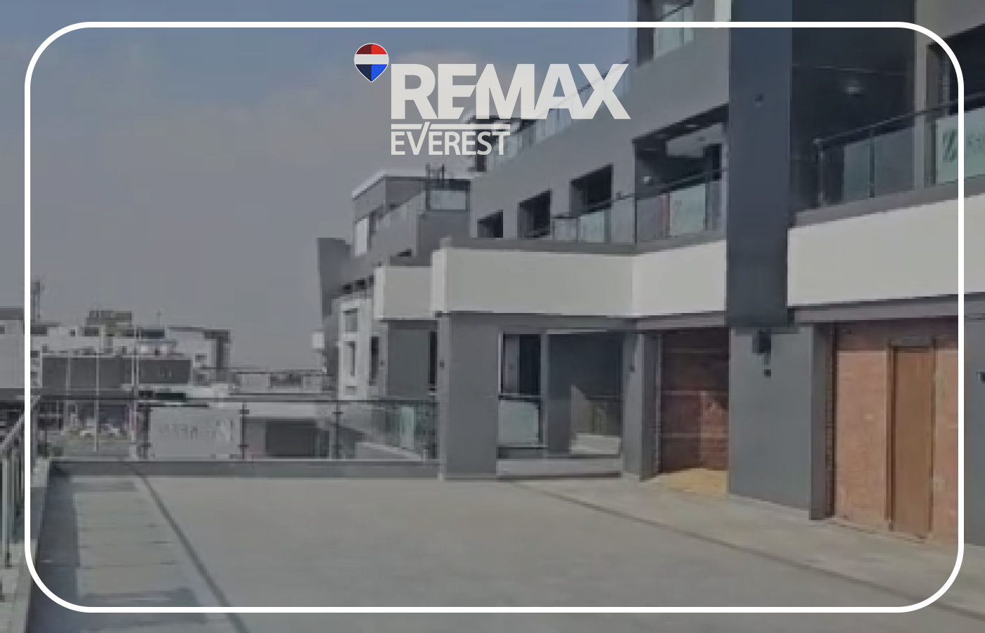 Shop for Rent in Zmall 40 sqm