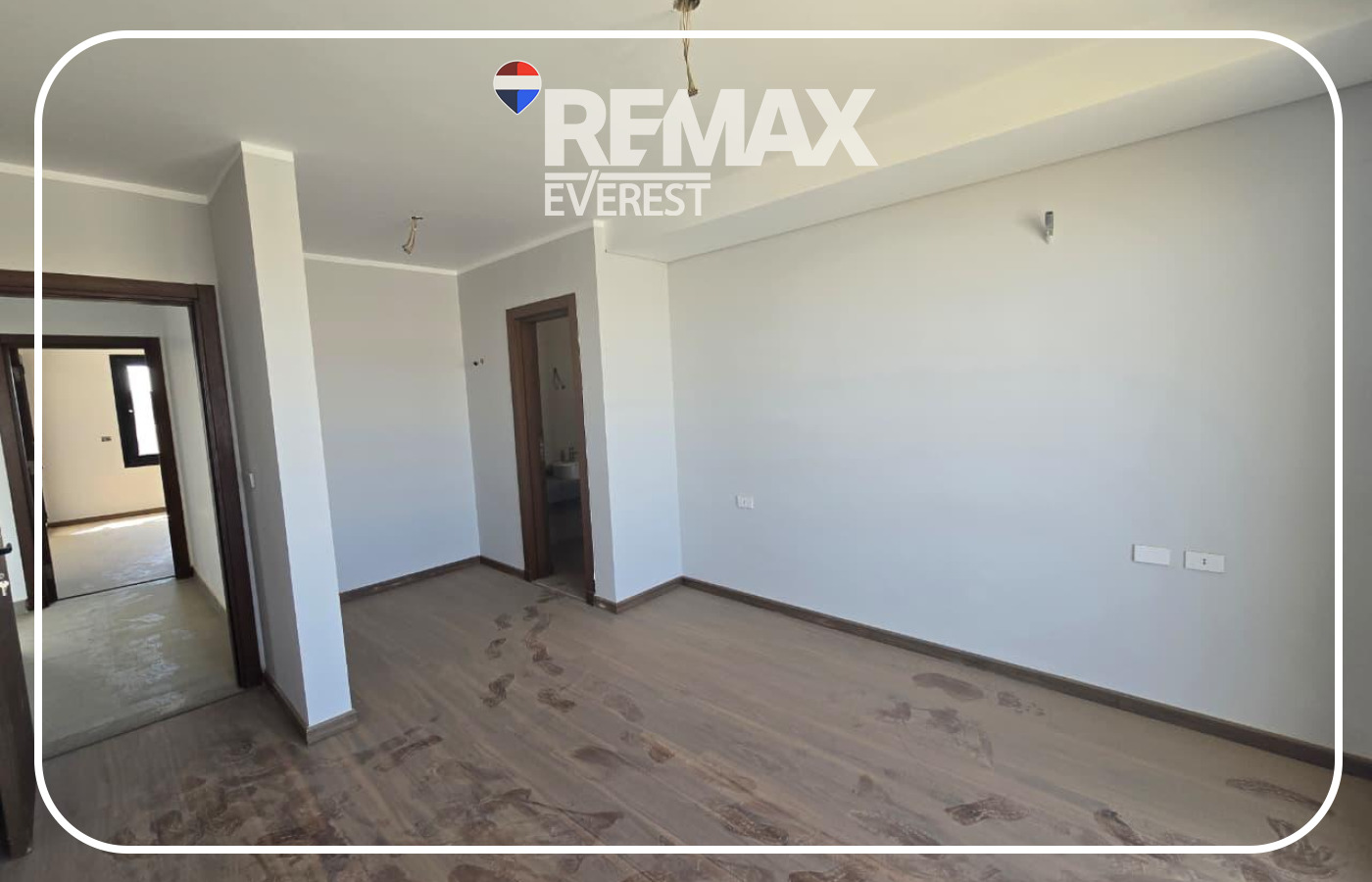 Semi-furnished Penthouse for Rent with best price in Badya