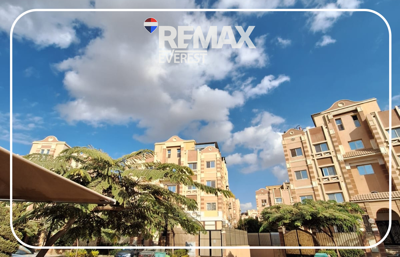 Villa for Sale in Continental Gardens 311 sqm