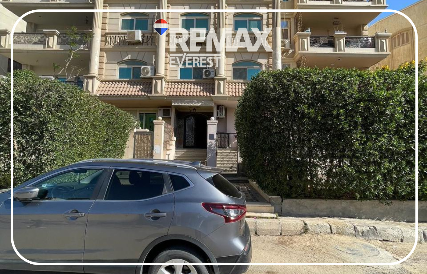 Ground Apartment for Sale in 16th District - Zayed 298 sqm