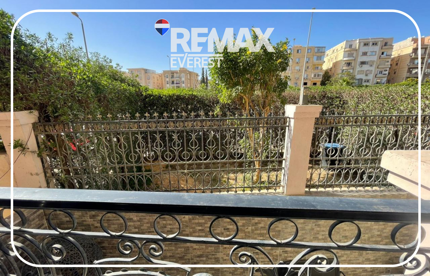 Ground Apartment for Sale in 16th District - Zayed 298 sqm