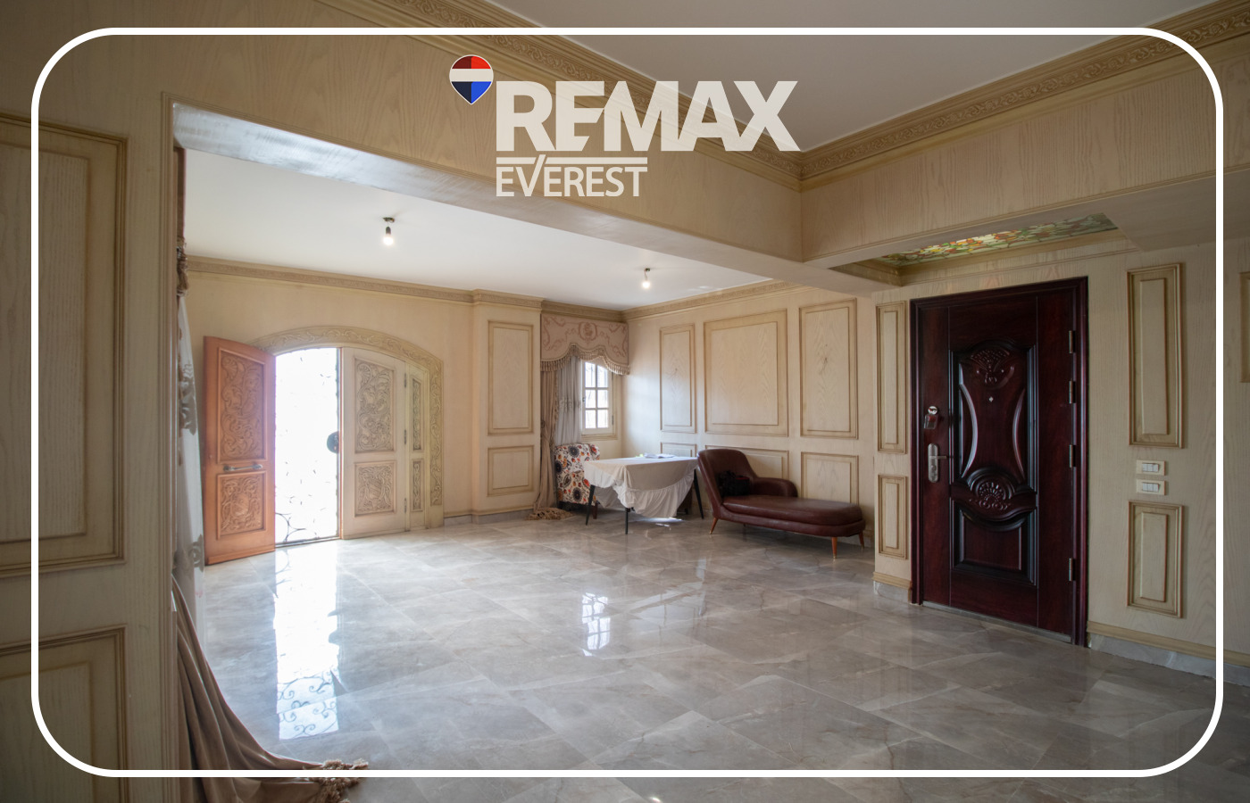 Apartment for Sale in 16th District - Zayed 175 sqm