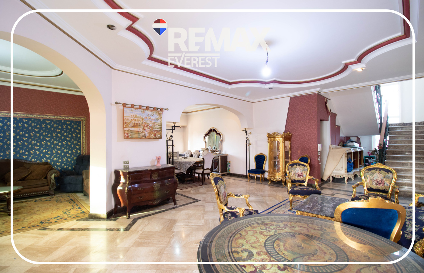 Villa for Sale in Beverly Hills 440 sqm