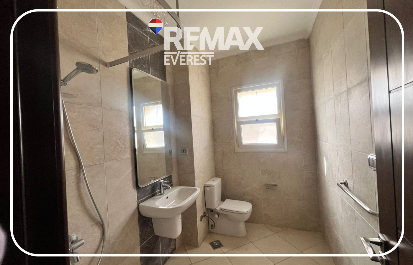 Villa for Rent in Grand Heights 345 sqm