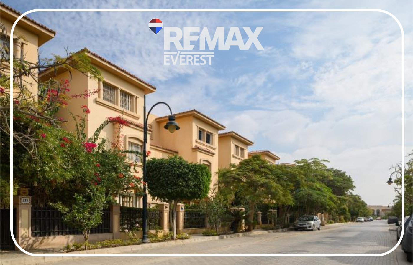 Twinhouse for Rent in dara gardens 340 sqm