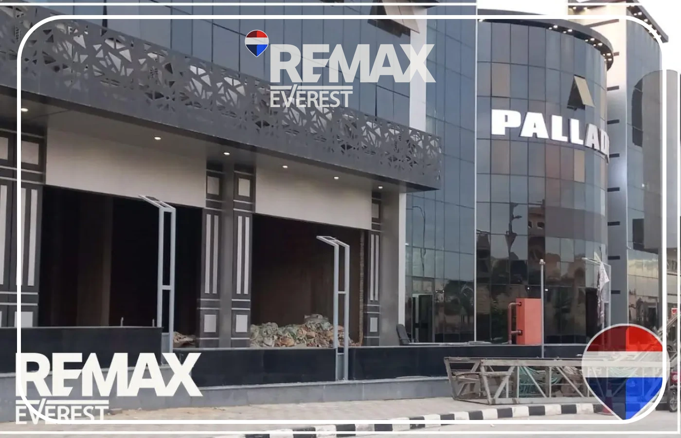 Shop for Rent in Palladium Mall 35 sqm