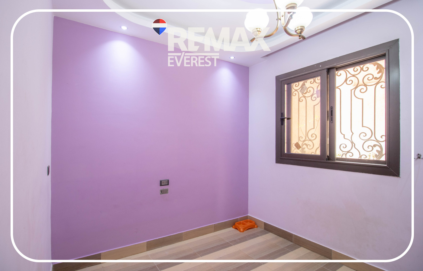 Apartment for Sale in 11th District - Zayed 261 sqm