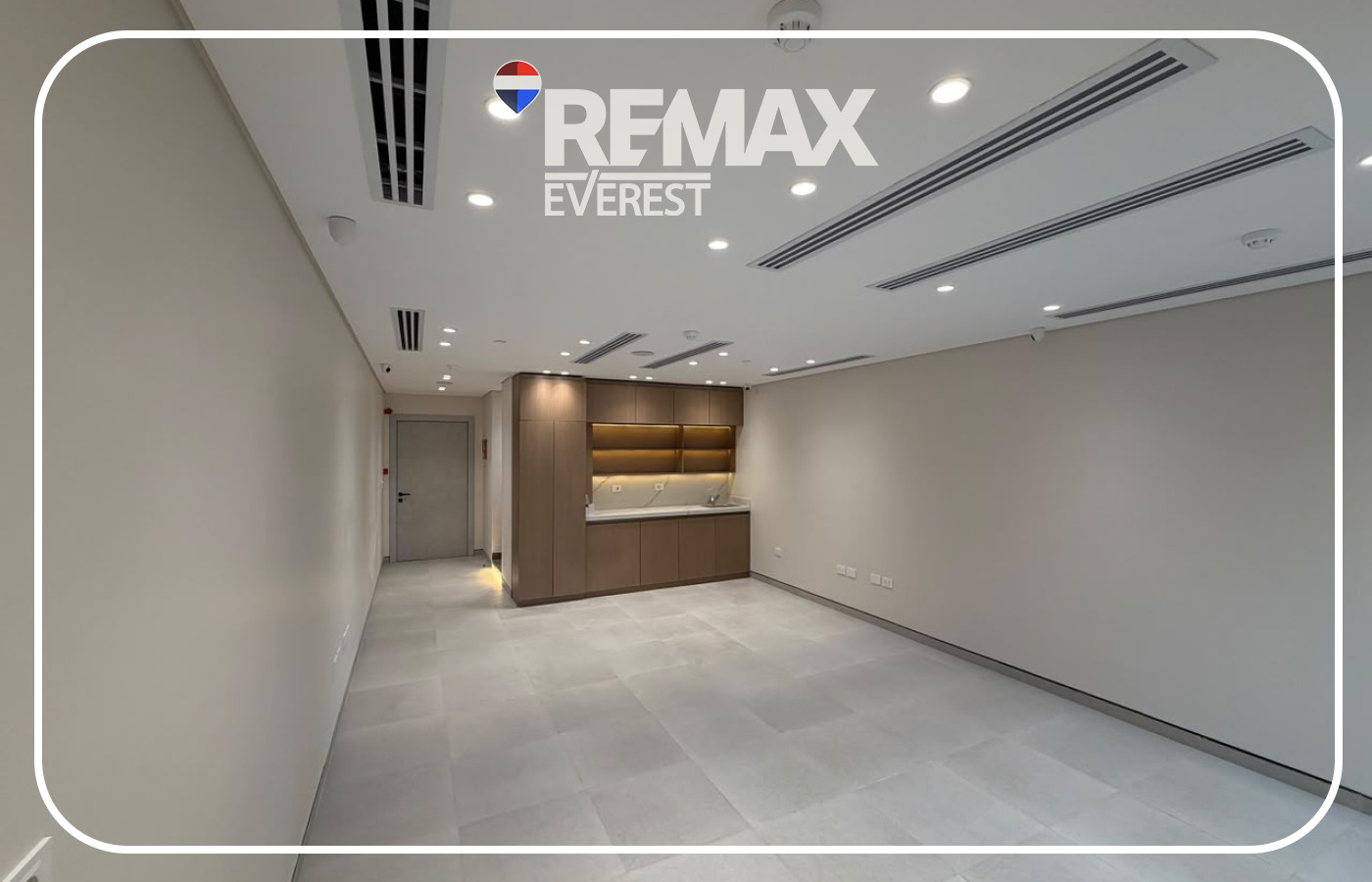 Office / Clinic for Rent in Sky Walk 63 sqm