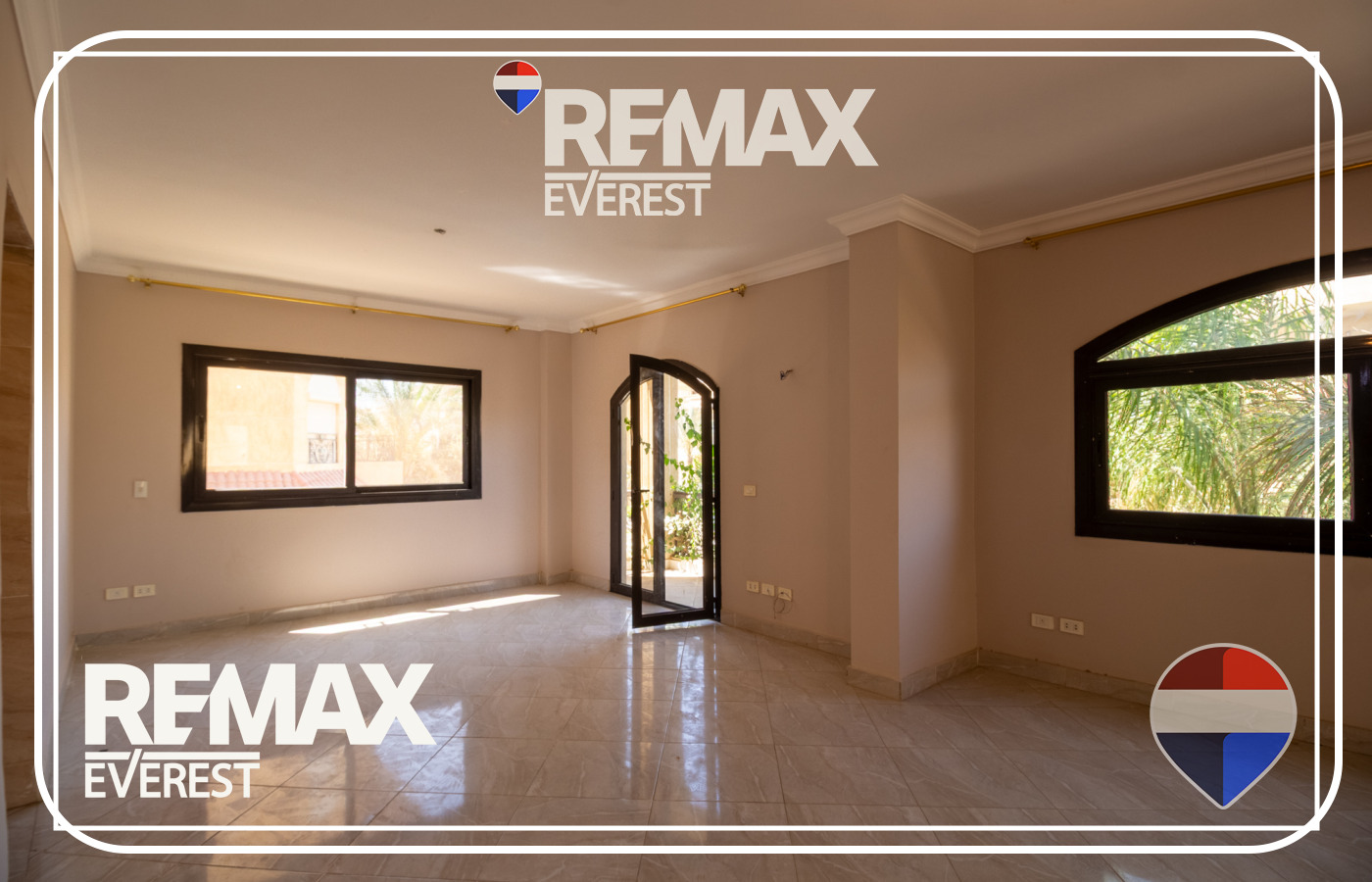 Apartment for Rent in West Somid 320 sqm