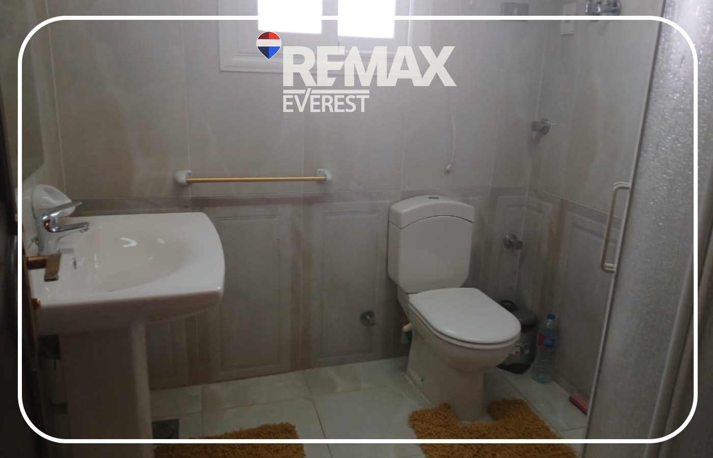 Roof Apartment for Rent in 4th Touristic - October 220 sqm