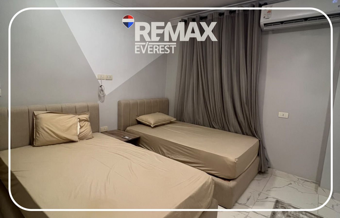 Apartment for Rent in 16th District - Zayed 150 sqm