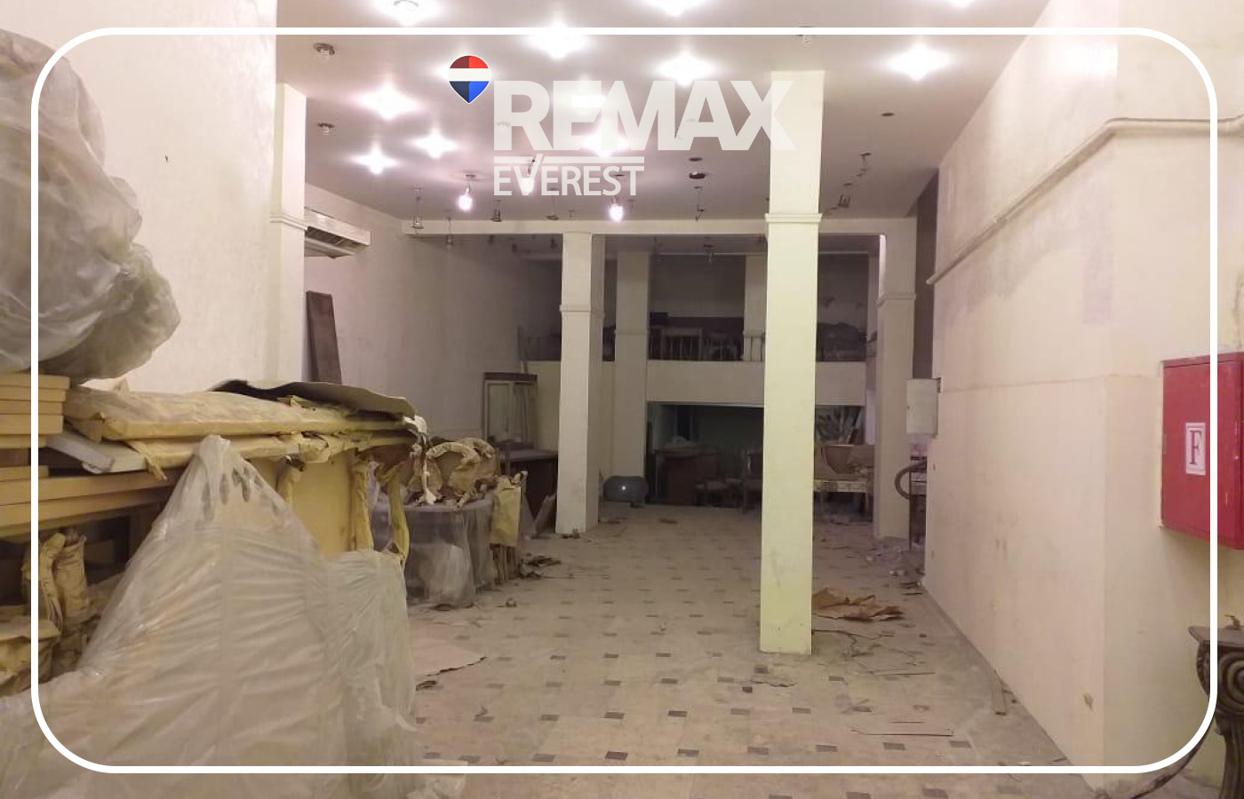 مساحة تجارية للبيع بالمهندسين 350 متر