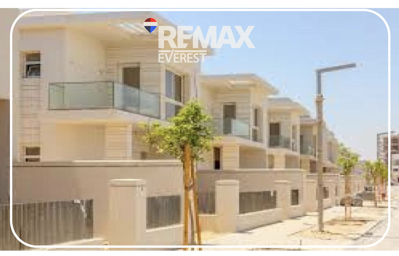 I Villa Garden for Rent in Cairo Gate 183 sqm