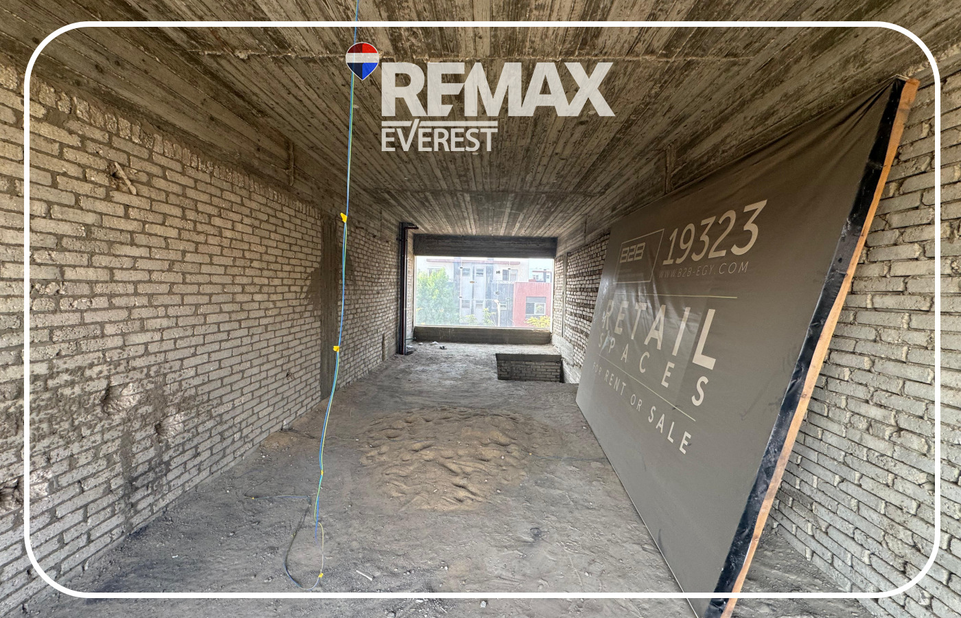 Shop for Rent in Continental Residence Compound 112 sqm