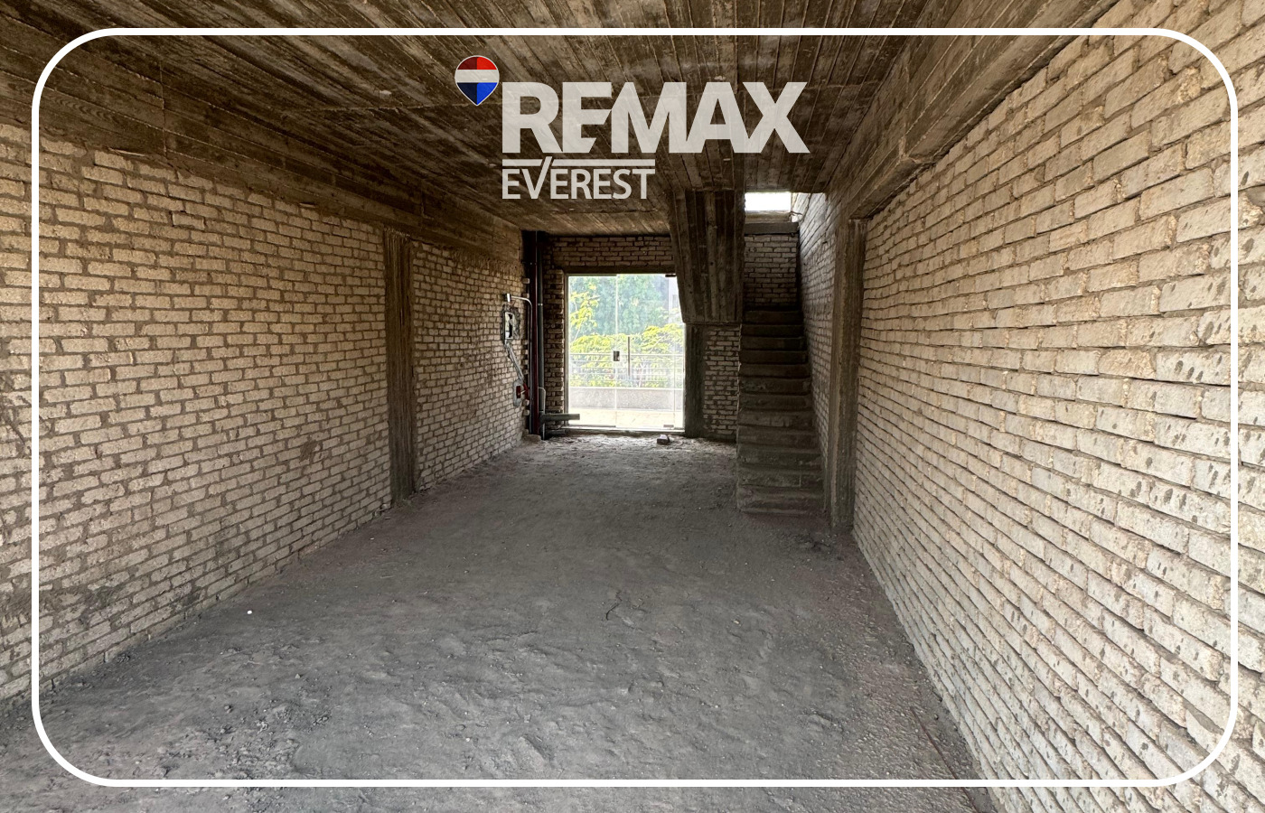 Shop for Rent in Continental Residence Compound 112 sqm
