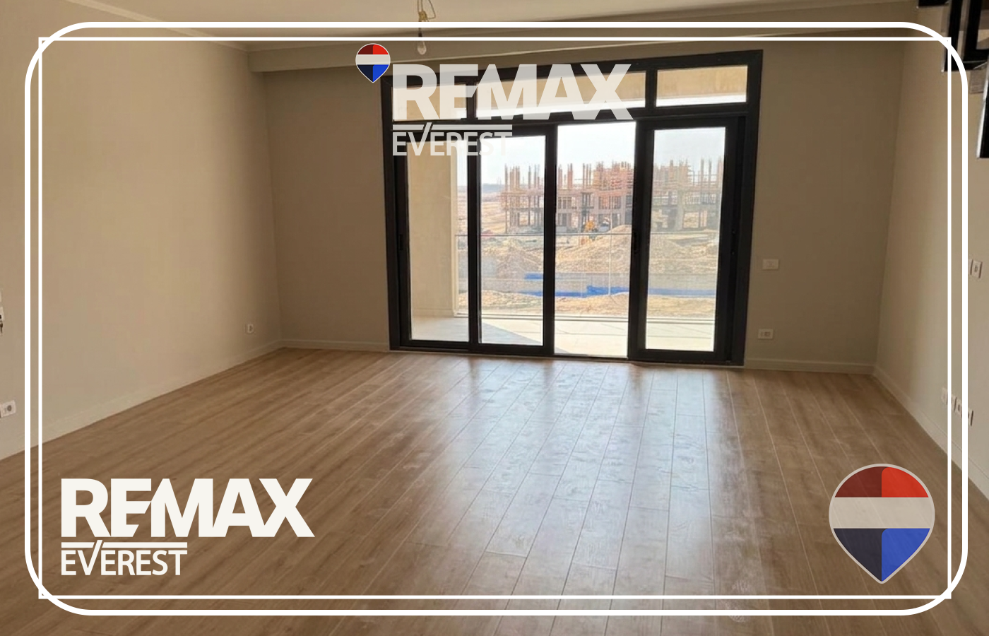 Penthouse for Rent in Karmell 200 sqm
