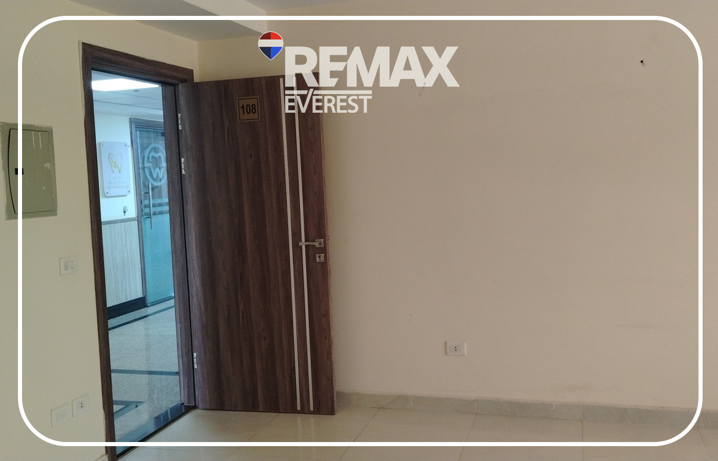 Office / Shop for Rent in Palladium Mall 65 sqm