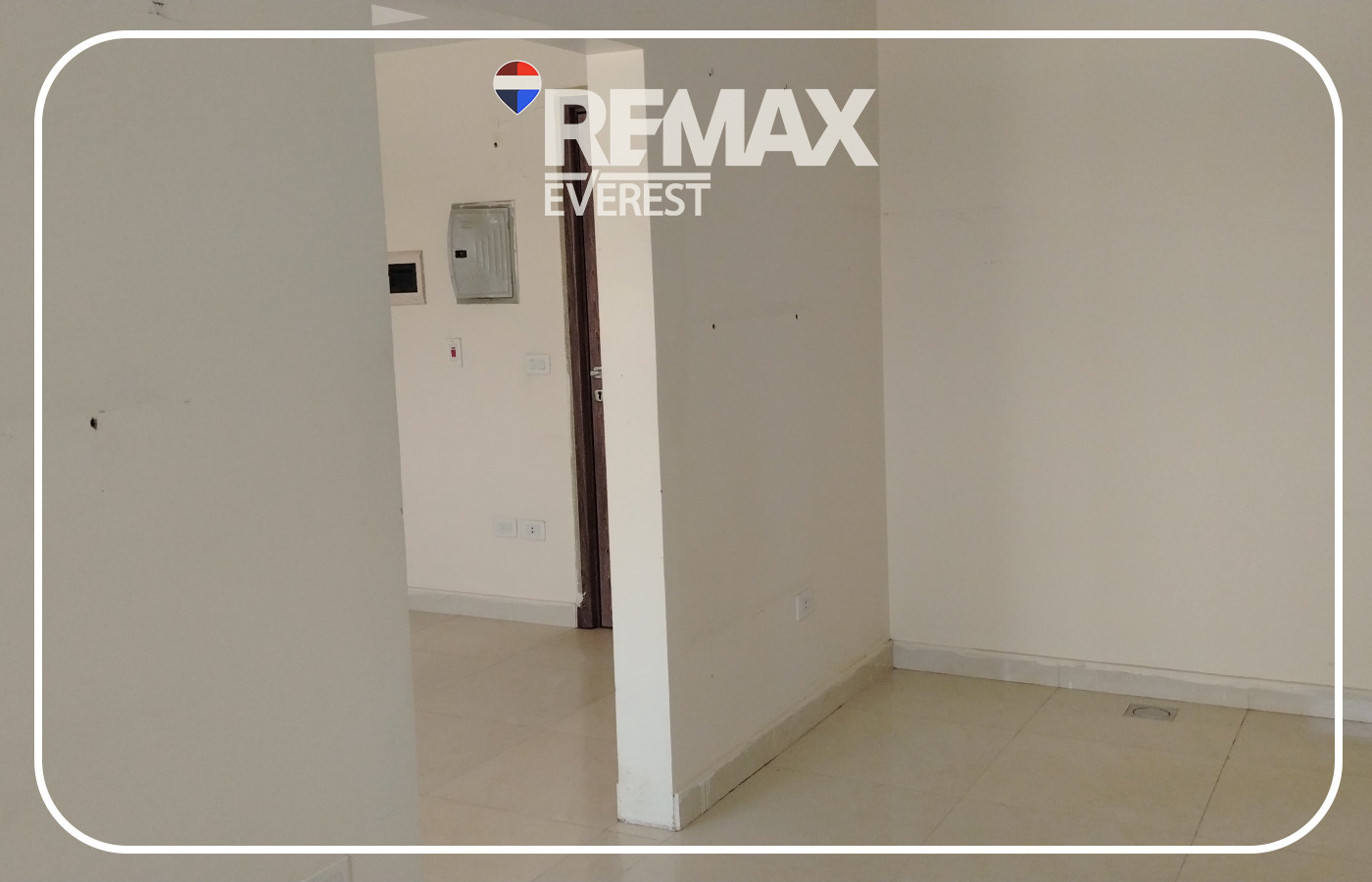 Office / Shop for Rent in Palladium Mall 65 sqm