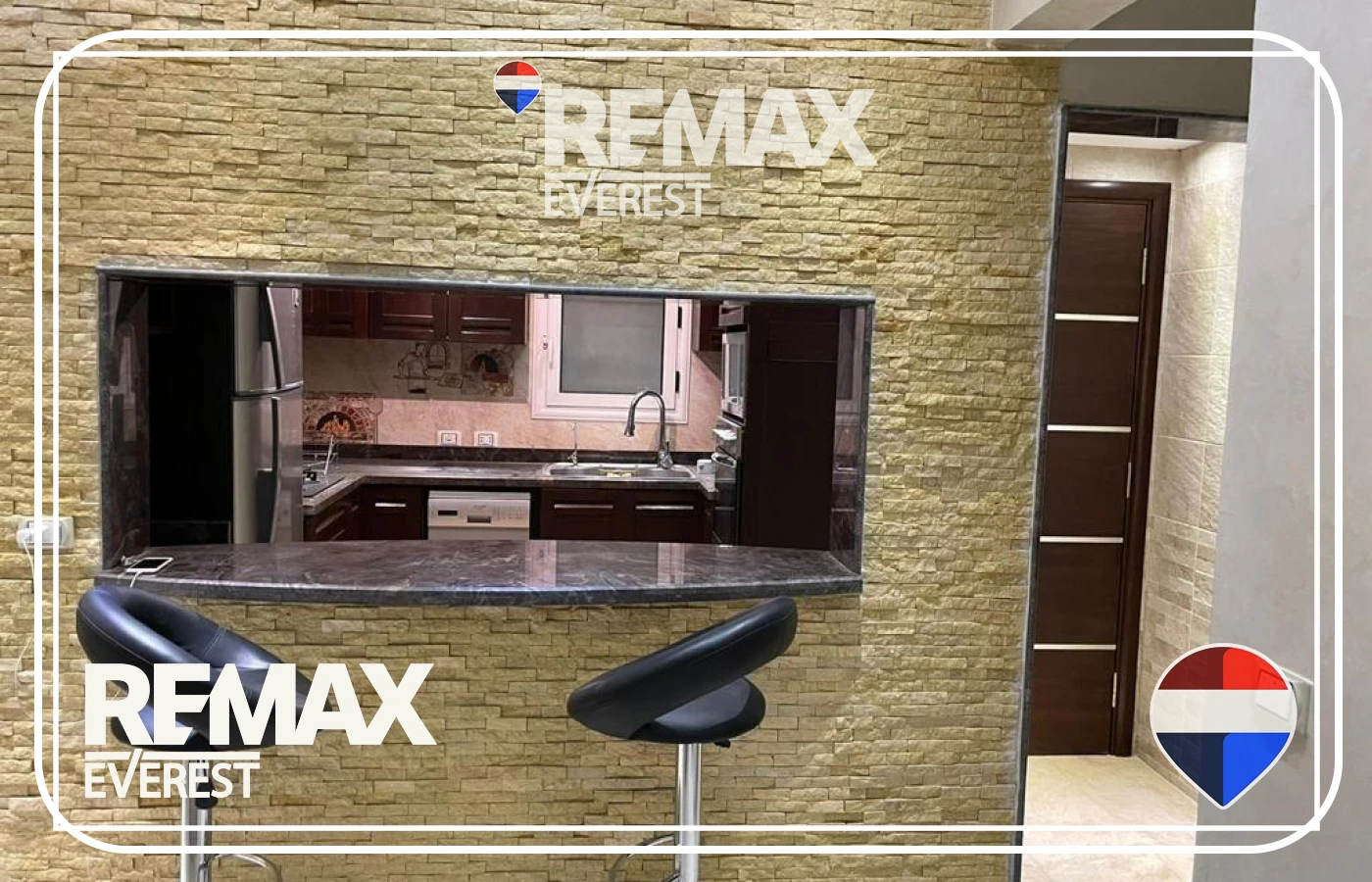 Apartment for Rent in Continental Gardens 170 sqm