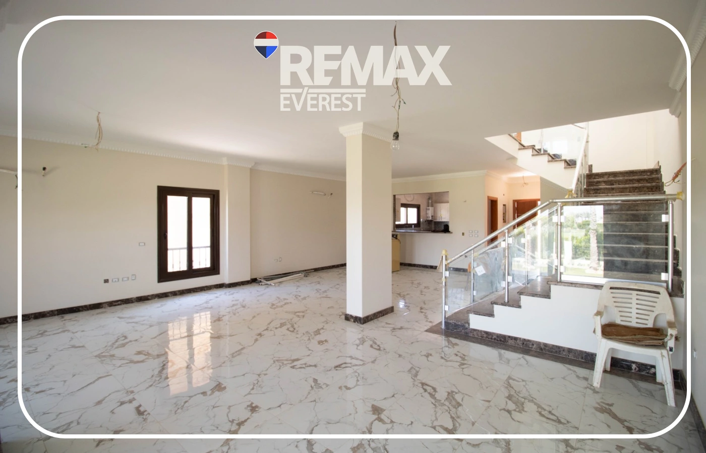 Twinhouse for Rent in Al Rabwa 376 sqm