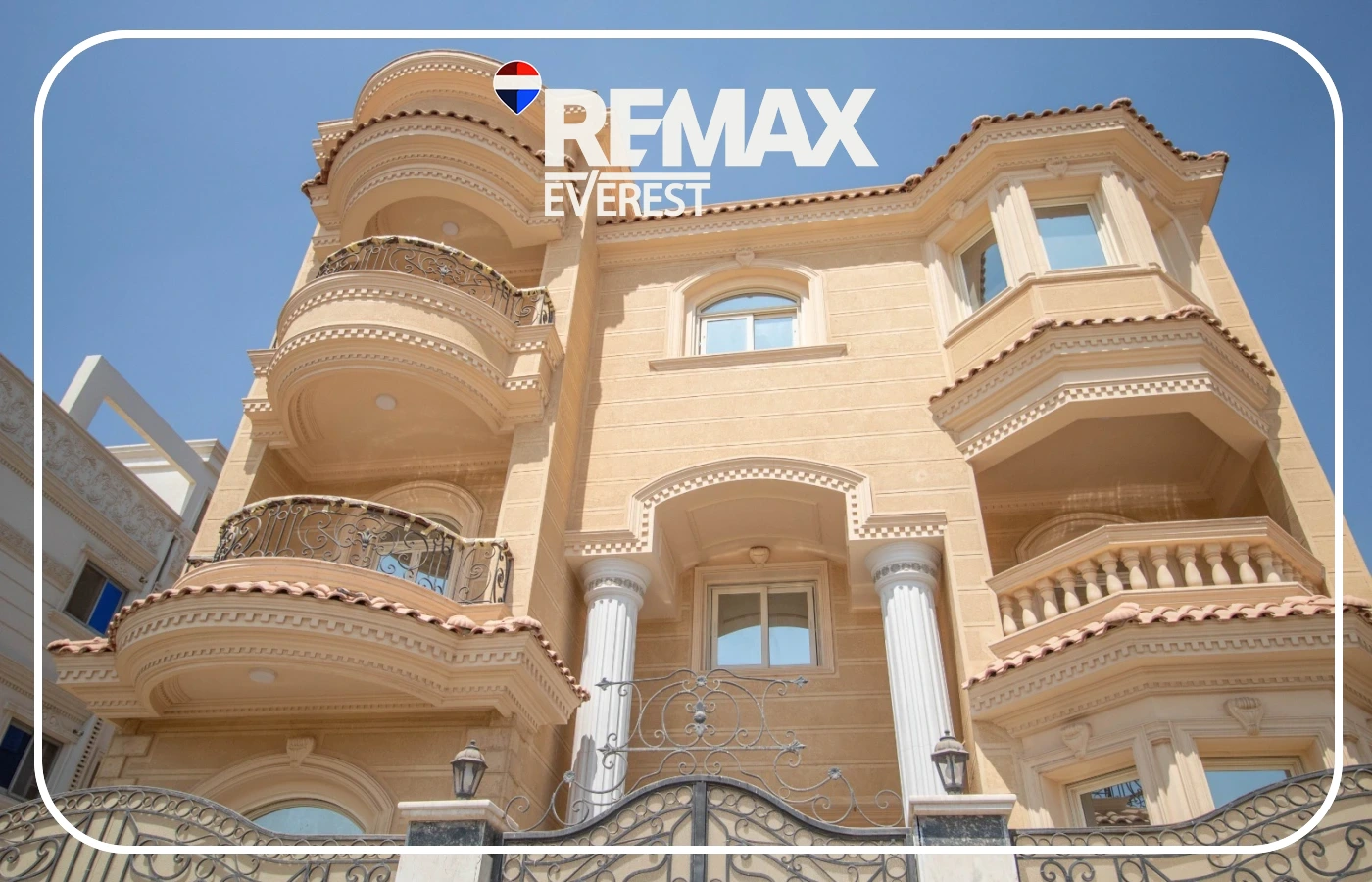 Penthouse with Roof for Rent in West Somid