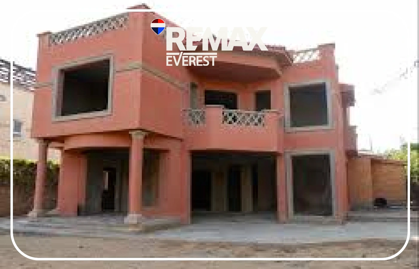 Standalone Villa for Sale in Tara Compound