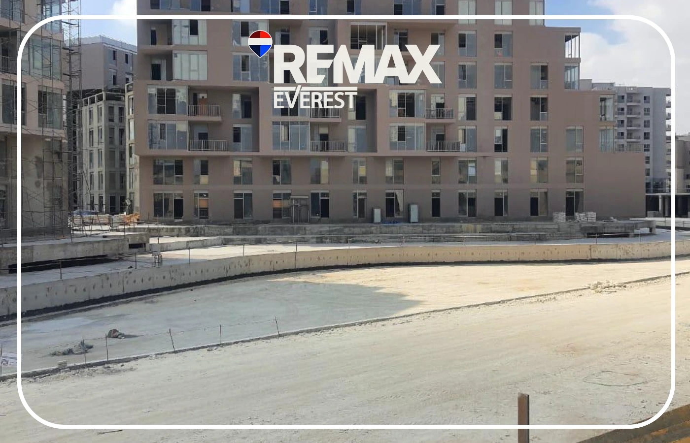 Apartment for Sale in 2O5 193 sqm