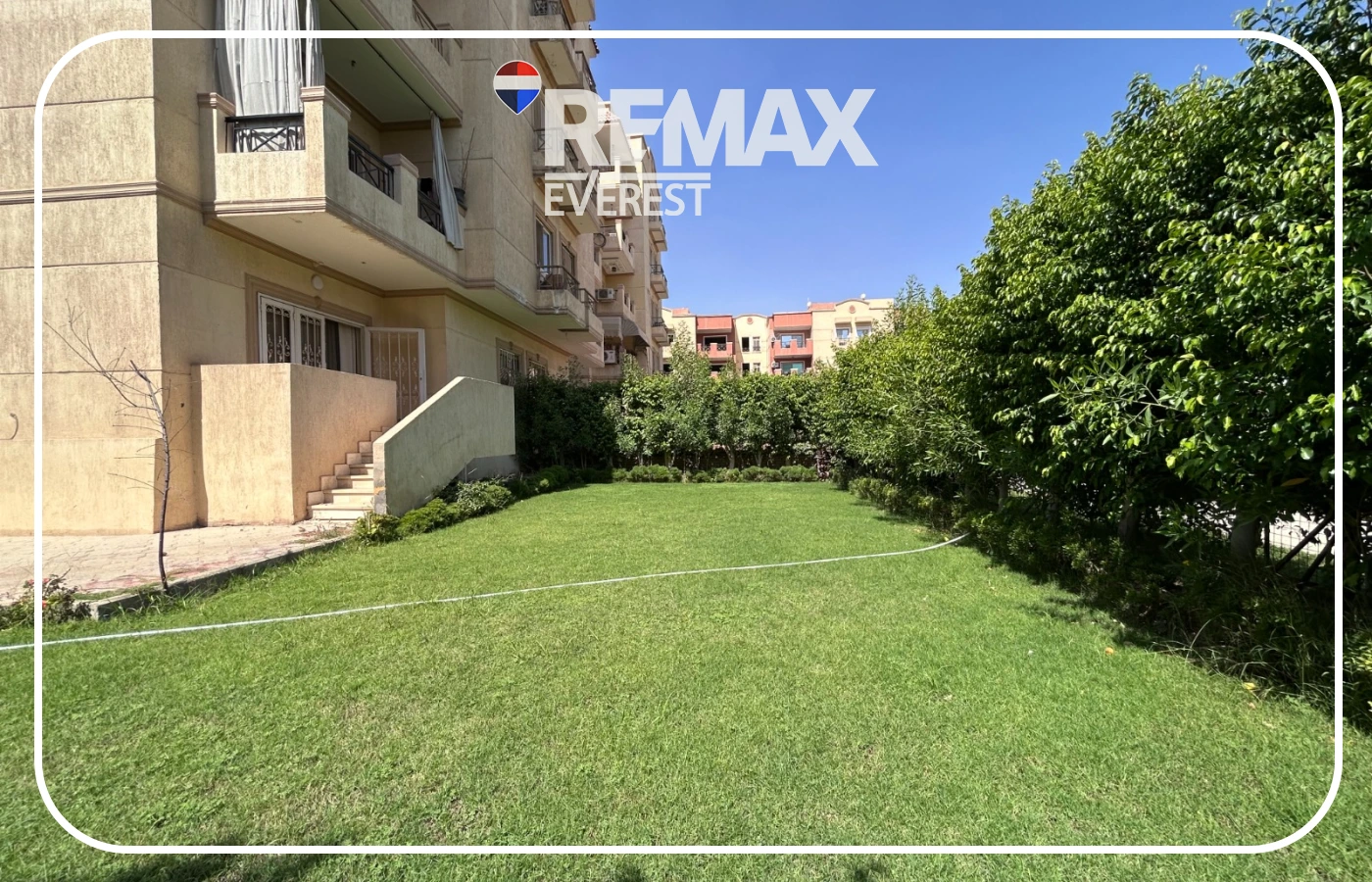 Furnished apartment with garden in Dream Land