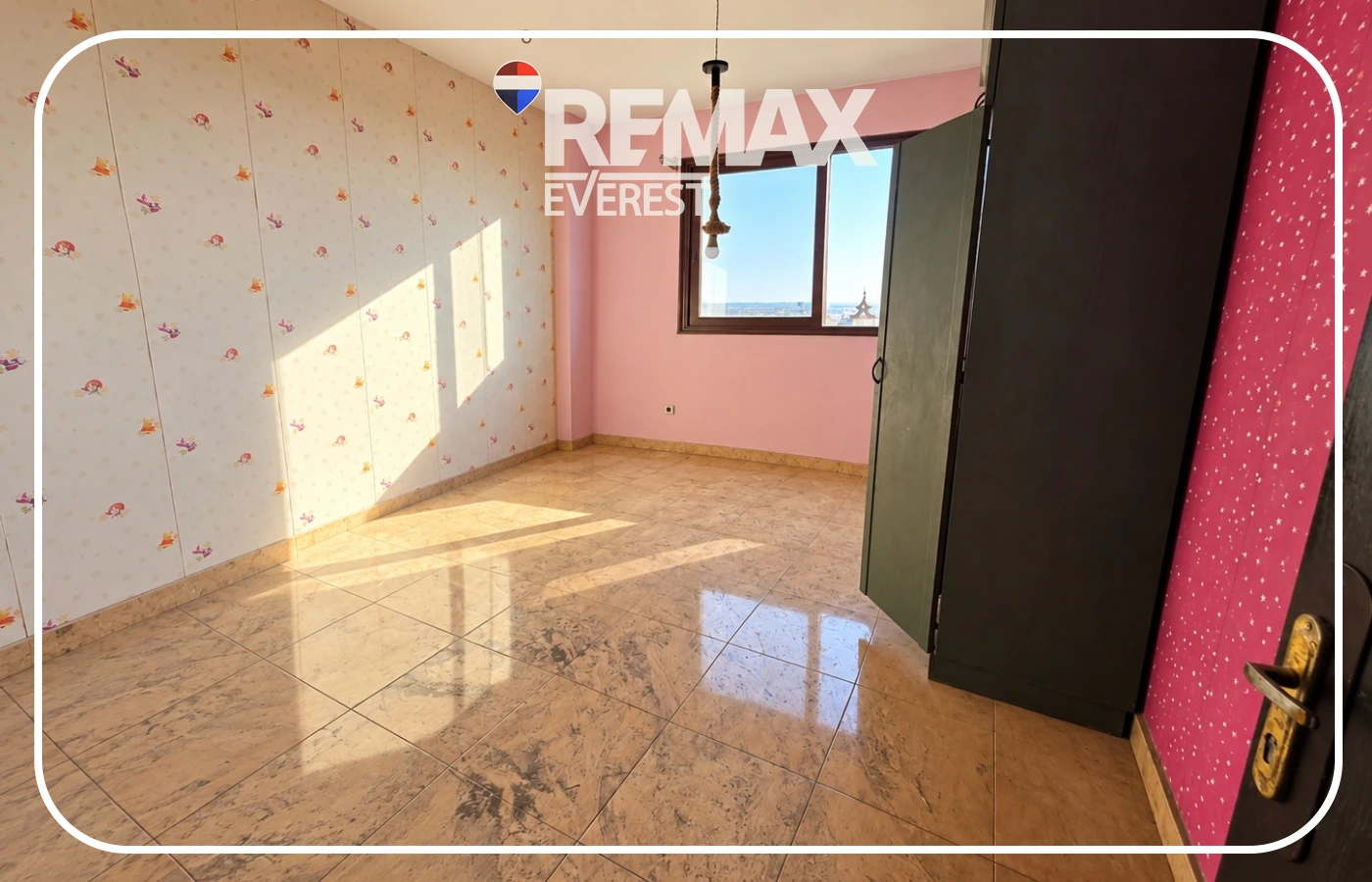 Semi-finished apartment in 9th District-Zayed